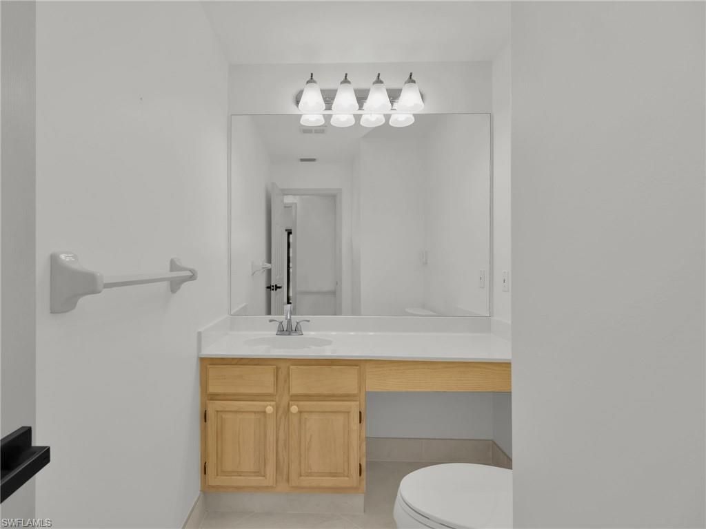 201 Arbor Lake Dr, Unit 204, Naples, FL 34110 Photo