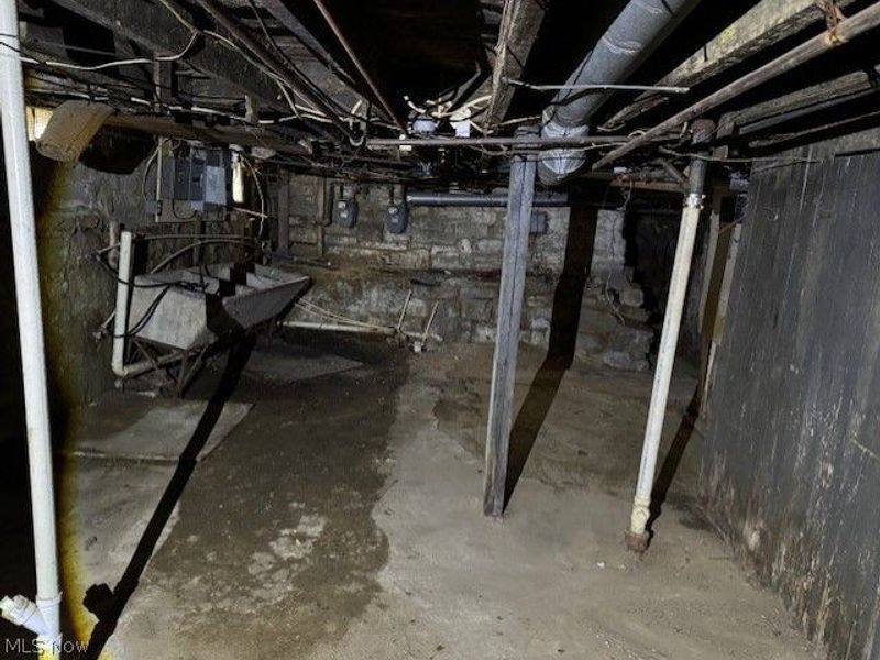 7209 Melrose Avenue, Cleveland, OH 44103 Photo 20