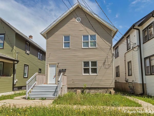 551 S Martin Luther King Jr Avenue, Unit 2, Waukegan, IL 60085