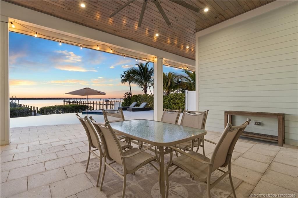 1912 NW Cove Circle, Stuart, FL 34994 Photo