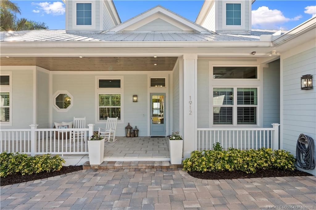 1912 NW Cove Circle, Stuart, FL 34994 Photo