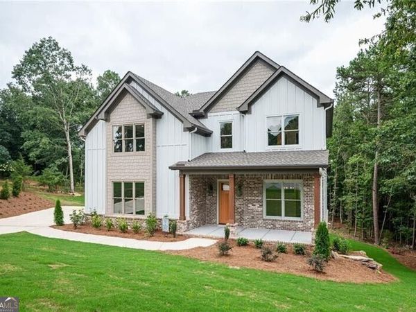 2476 St Martin Way, Monroe, GA 30656
