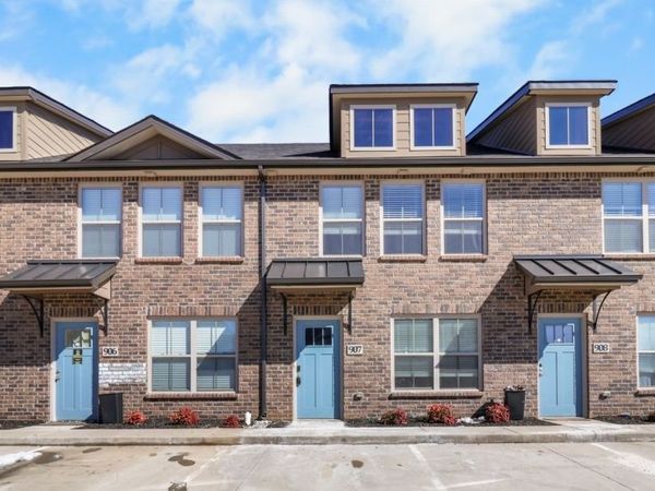 1000 Henry Place Blvd, Unit 907, Clarksville, TN 37042