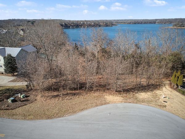 0 Peninsula Point Dr, Winchester, TN 37398