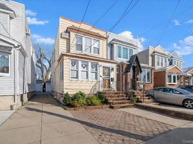 6915 69th Street, Glendale, NY 11385