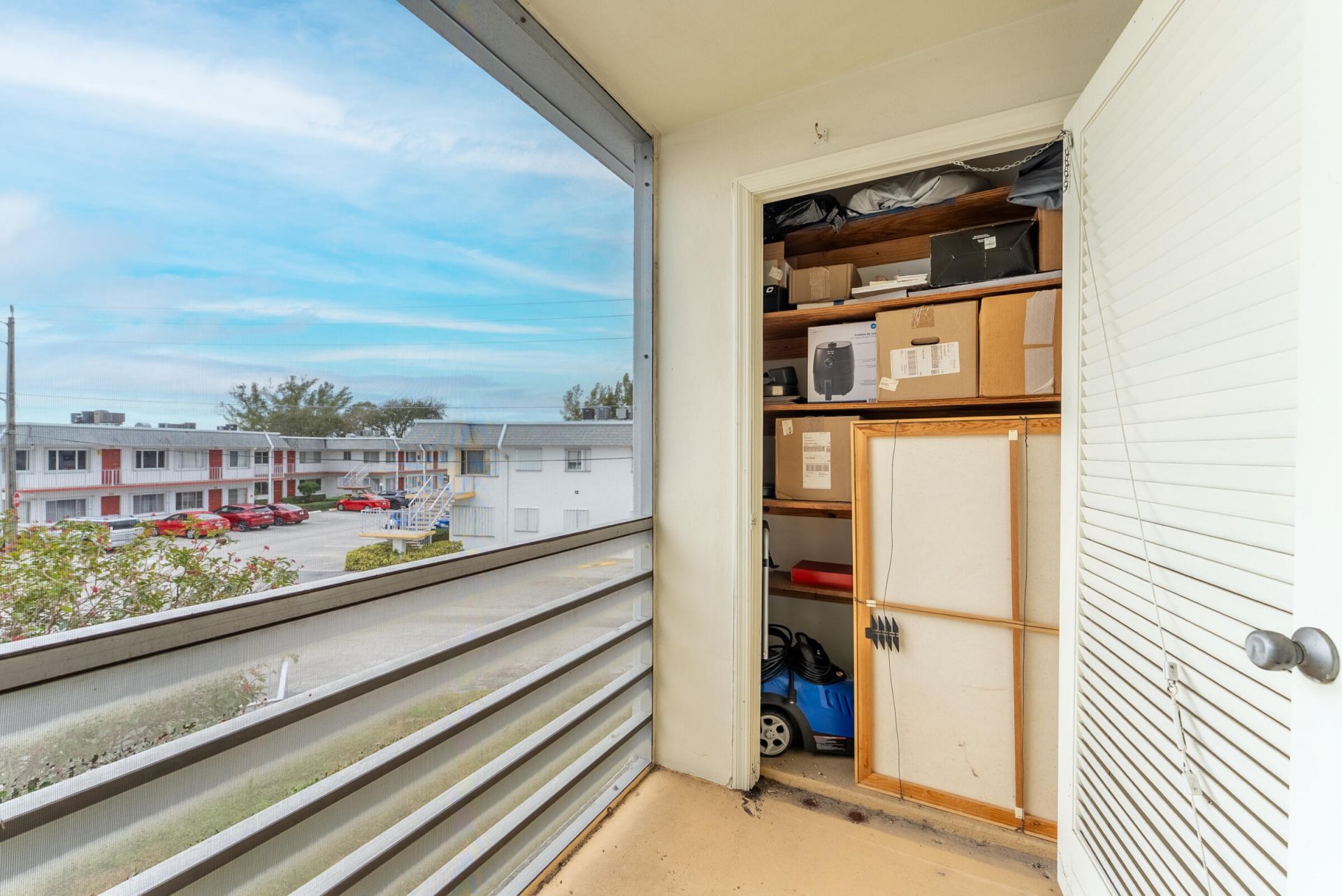 2920 Cynthia Lane, Unit 202, Lake Worth Beach, FL 33461 Photo
