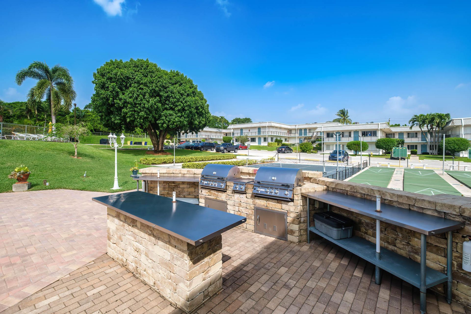 2920 Cynthia Lane, Unit 202, Lake Worth Beach, FL 33461 Photo