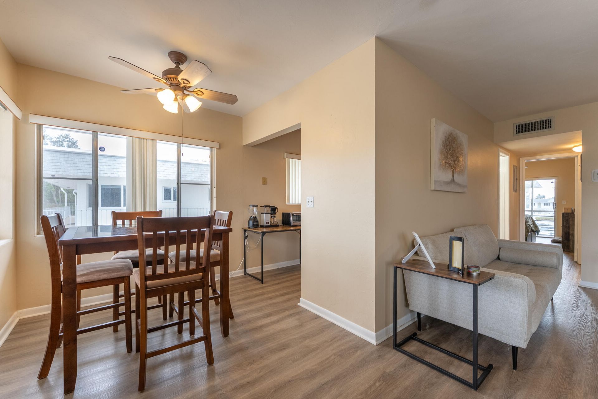 2920 Cynthia Lane, Unit 202, Lake Worth Beach, FL 33461 Photo