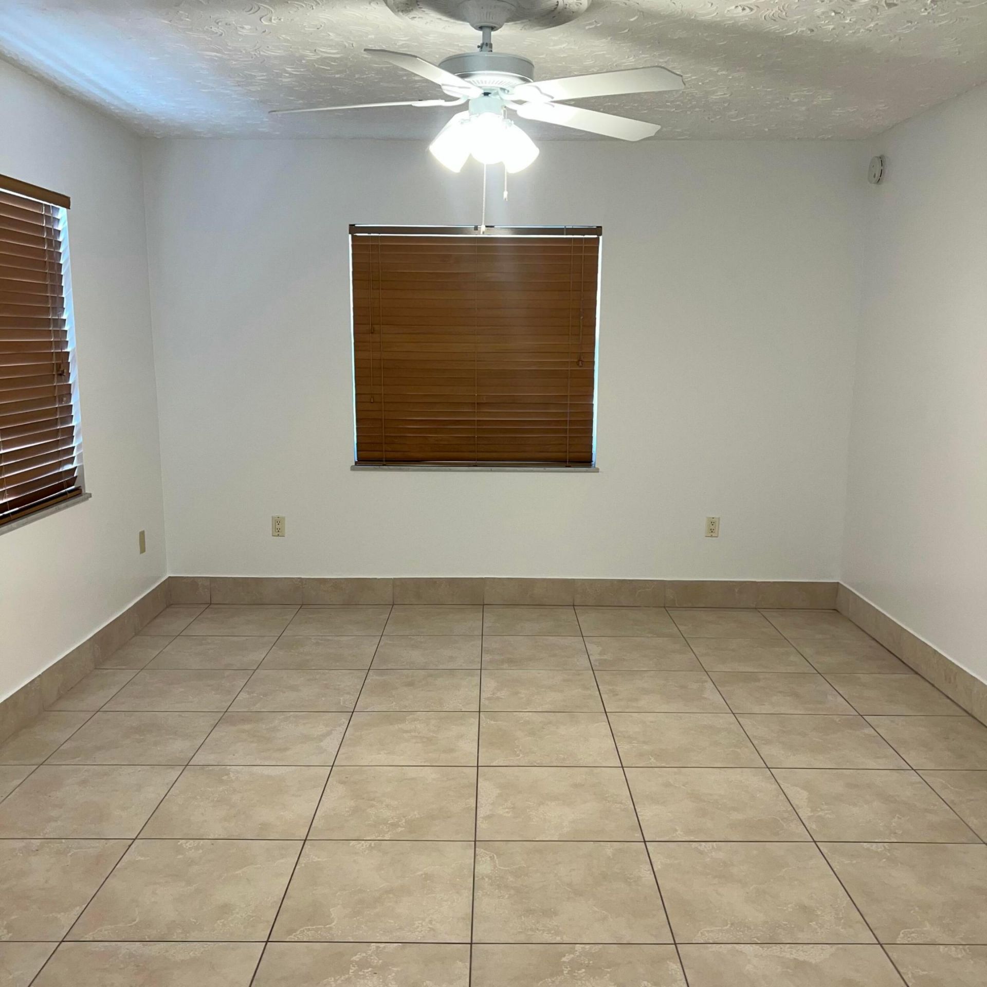 2302 Sunrise Boulevard, Unit 3-201, Fort Pierce, FL 34982 Photo