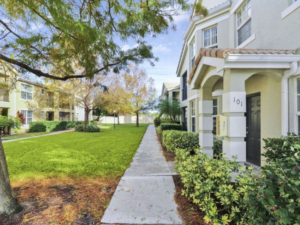 154 SW Peacock Boulevard, Unit 28101, Port Saint Lucie, FL 34986