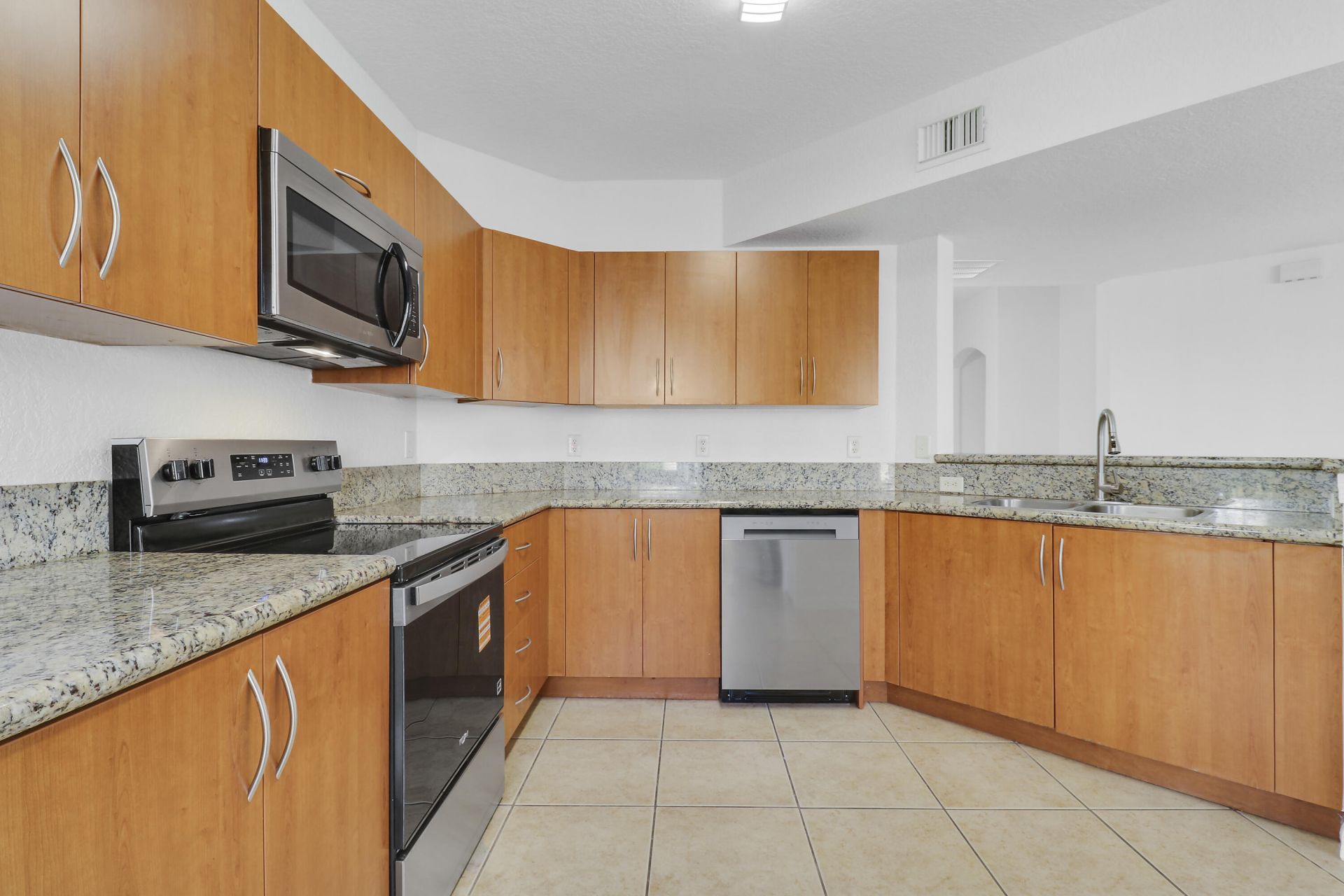 154 SW Peacock Boulevard, Unit 28101, Port Saint Lucie, FL 34986 Photo