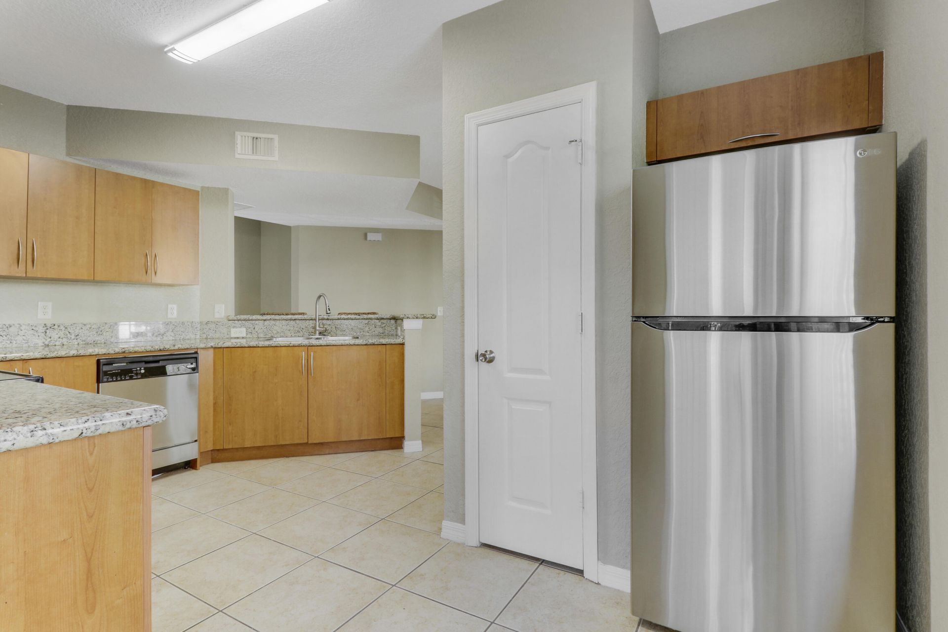 154 SW Peacock Boulevard, Unit 28101, Port Saint Lucie, FL 34986 Photo