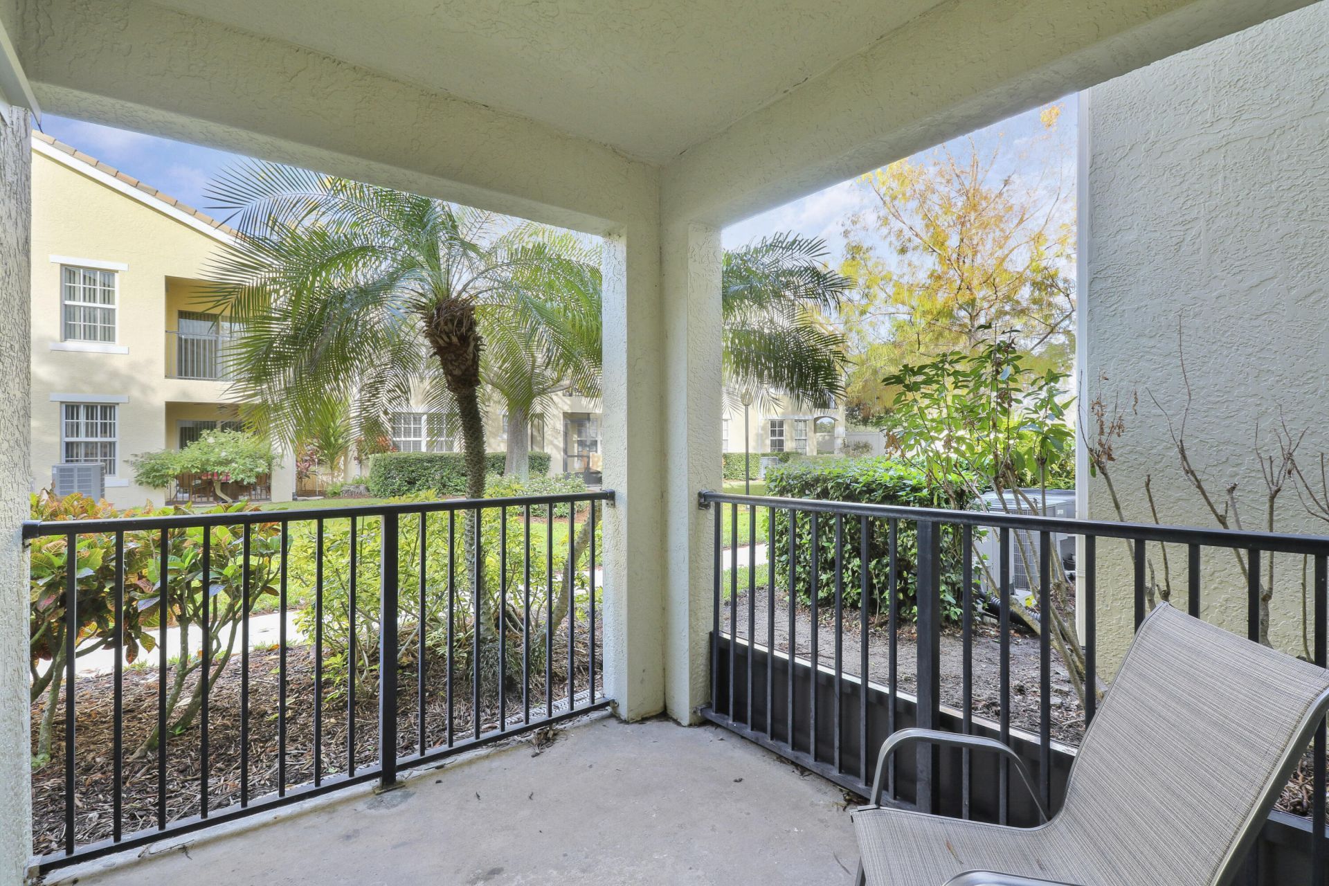 154 SW Peacock Boulevard, Unit 28101, Port Saint Lucie, FL 34986 Photo
