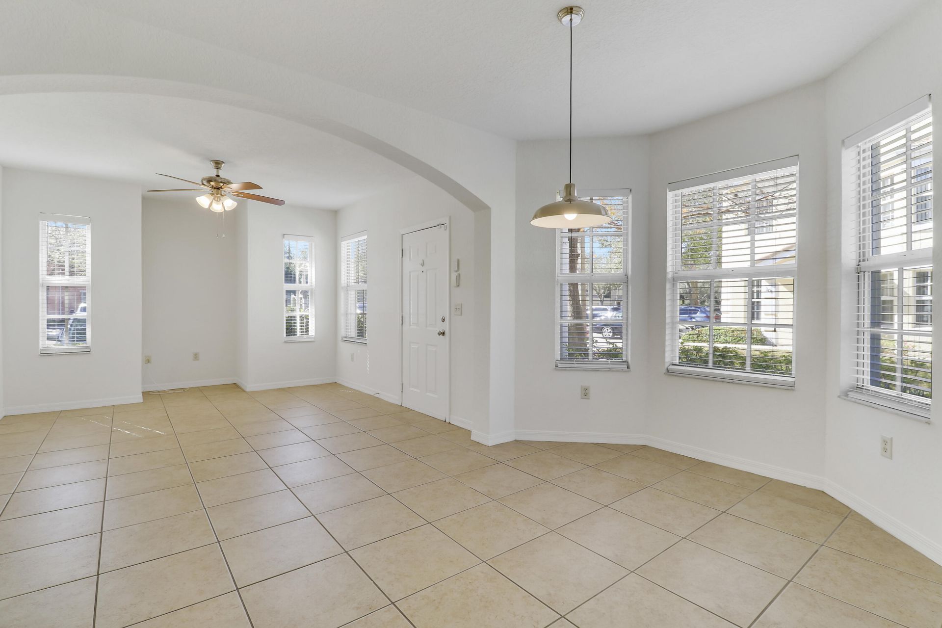 154 SW Peacock Boulevard, Unit 28101, Port Saint Lucie, FL 34986 Photo