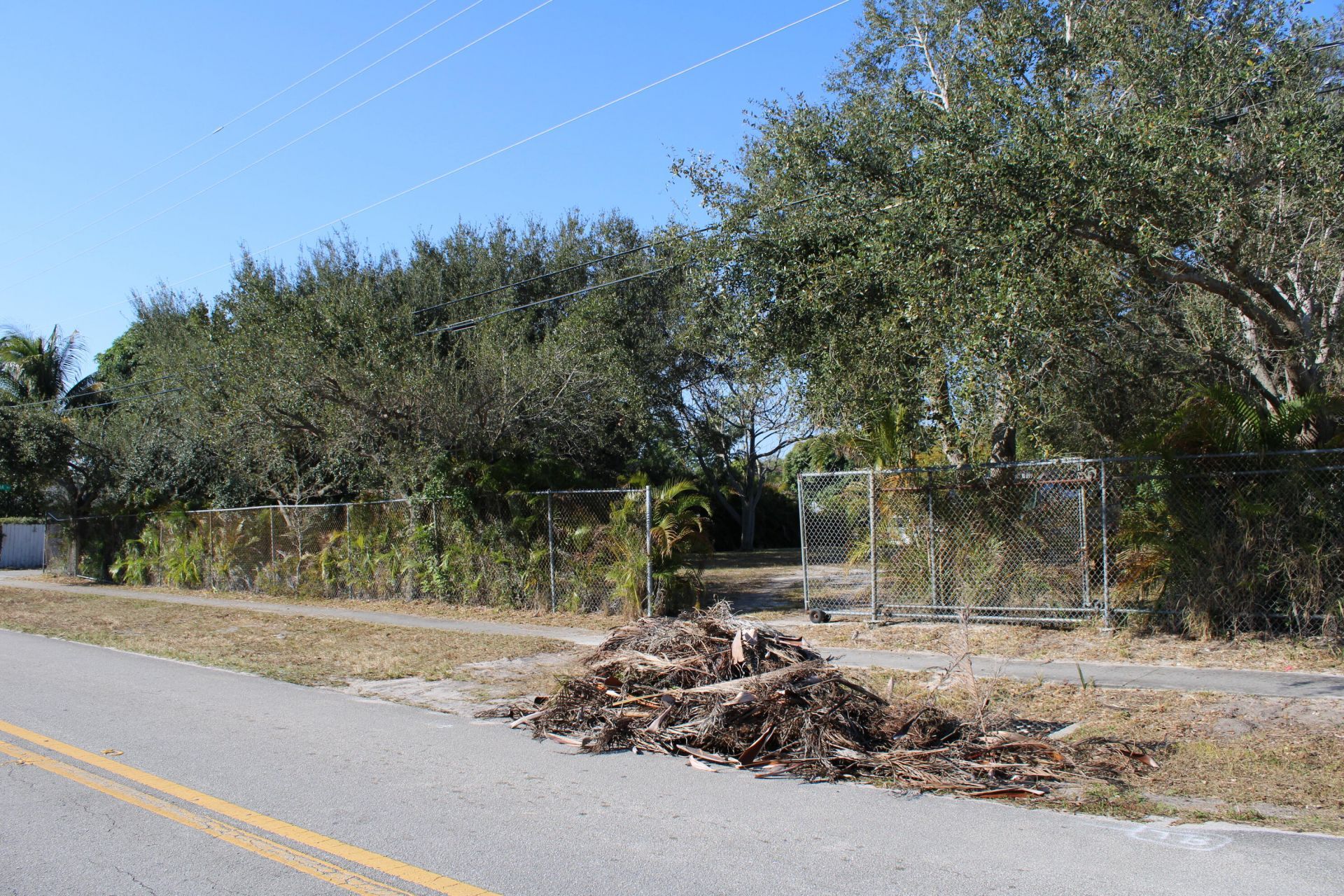 2619 Hiawatha Avenue, West Palm Beach, FL 33409 Photo