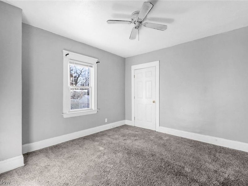 12702 Maplerow Avenue, Garfield Heights, OH 44105 Photo 30