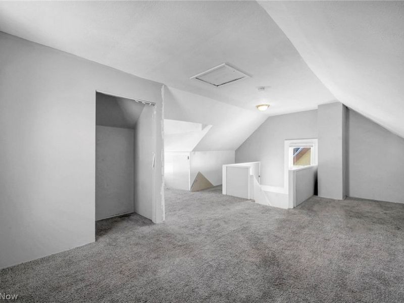 12702 Maplerow Avenue, Garfield Heights, OH 44105 Photo 37