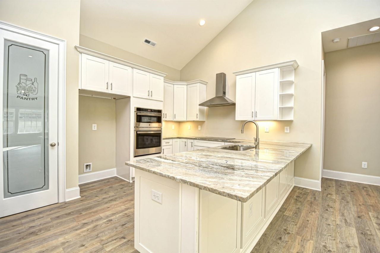 329 Waterfall Circle Photo 10