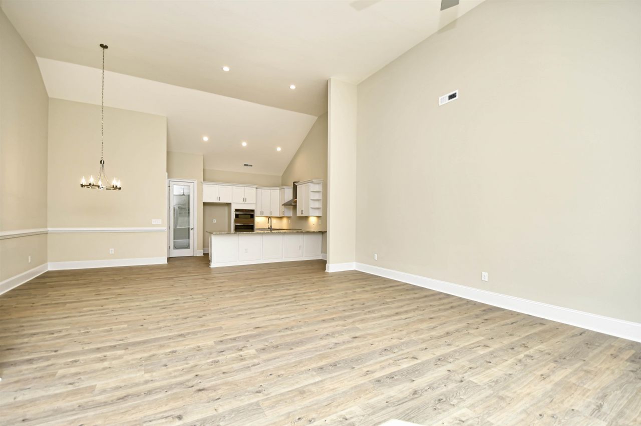 329 Waterfall Circle Photo 9