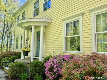 16 Jonathan, Roxbury, CT 06783