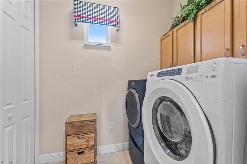 214 Shadroe Cove Cir, Unit 104, Cape Coral, FL 33991 Photo