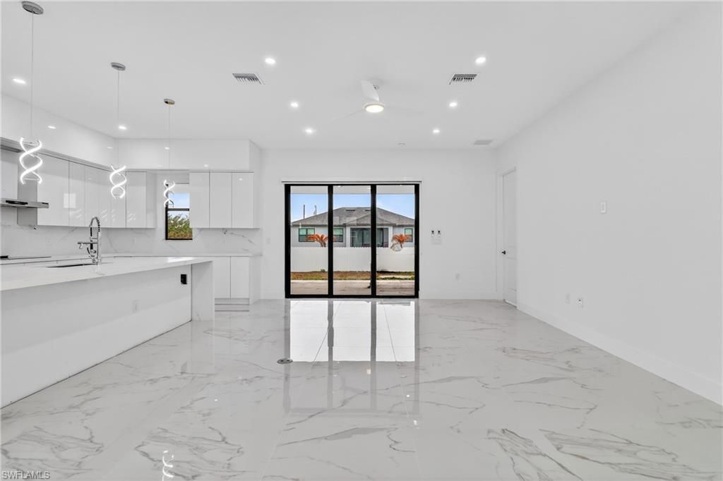 4107 16th St Sw, Lehigh Acres, FL 33976 Photo