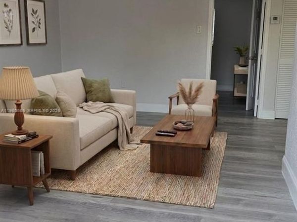 3800 SW 102nd Ave, Unit 221, Miami, FL 33165