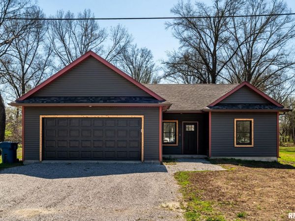 207 Rowatt Street, Cambria, IL 62915