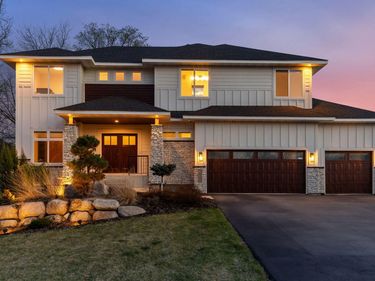 18305 Dove Court, Eden Prairie, MN 55347