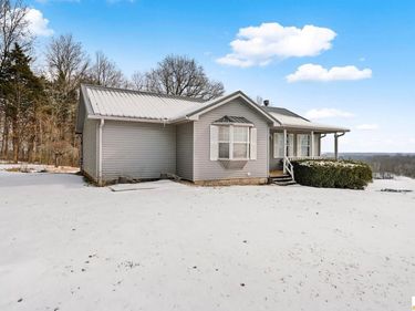 370 Halltown Road, Canmer, KY 42722