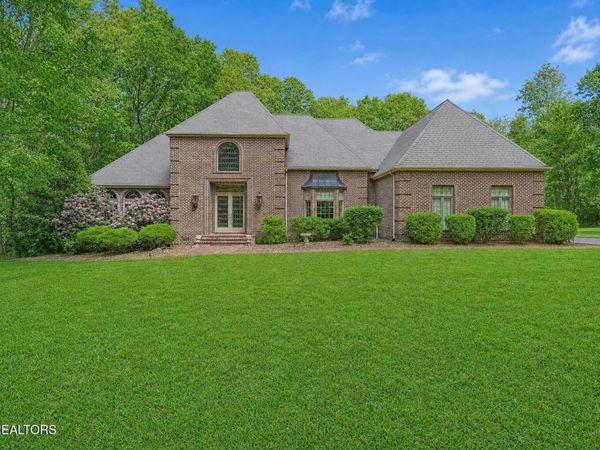 218 Channing Lane, Crossville, TN 38555