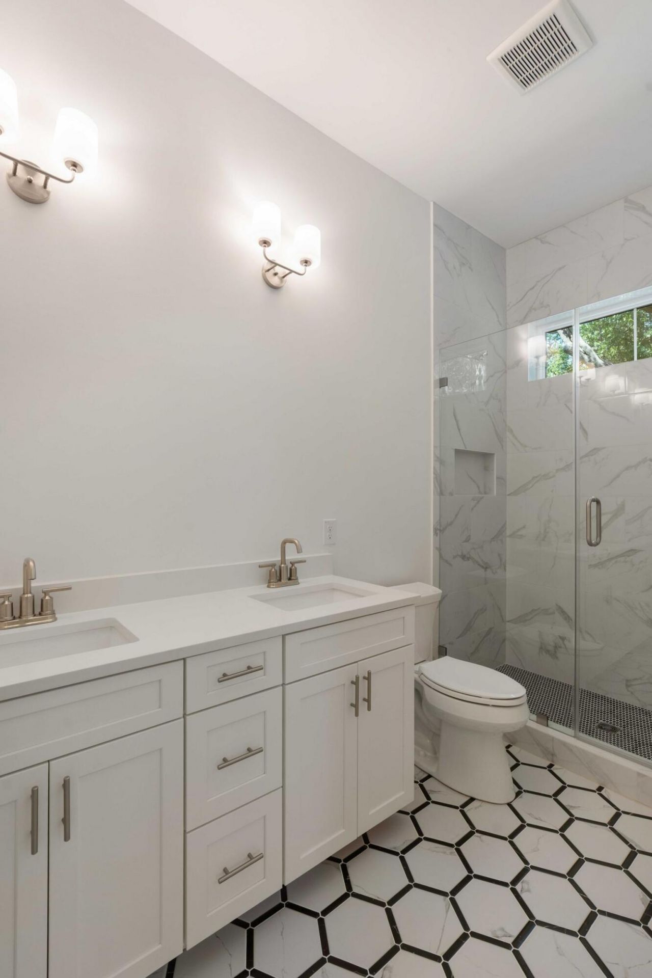 14 55th Avenue Photo 21