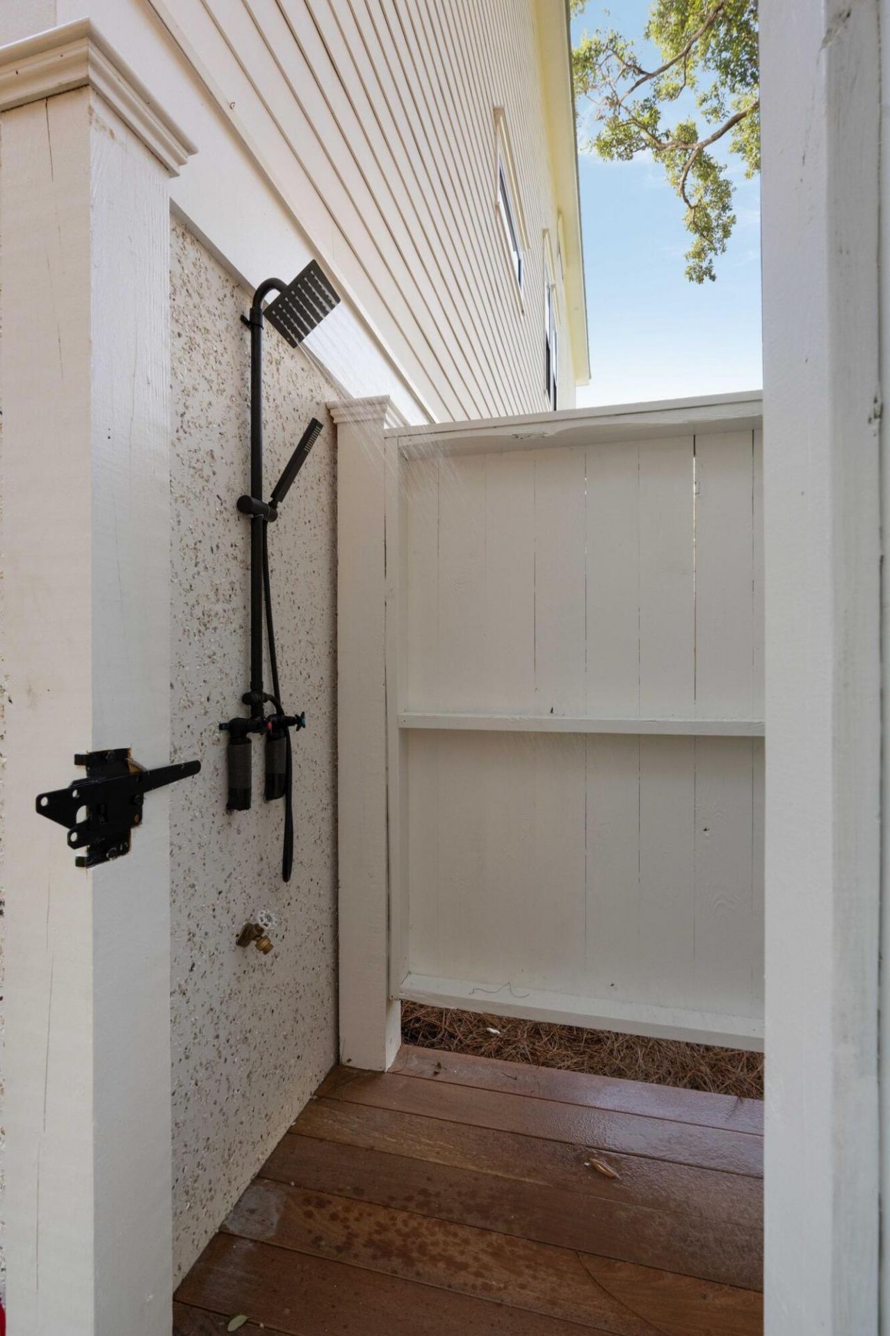 14 55th Avenue Photo 45