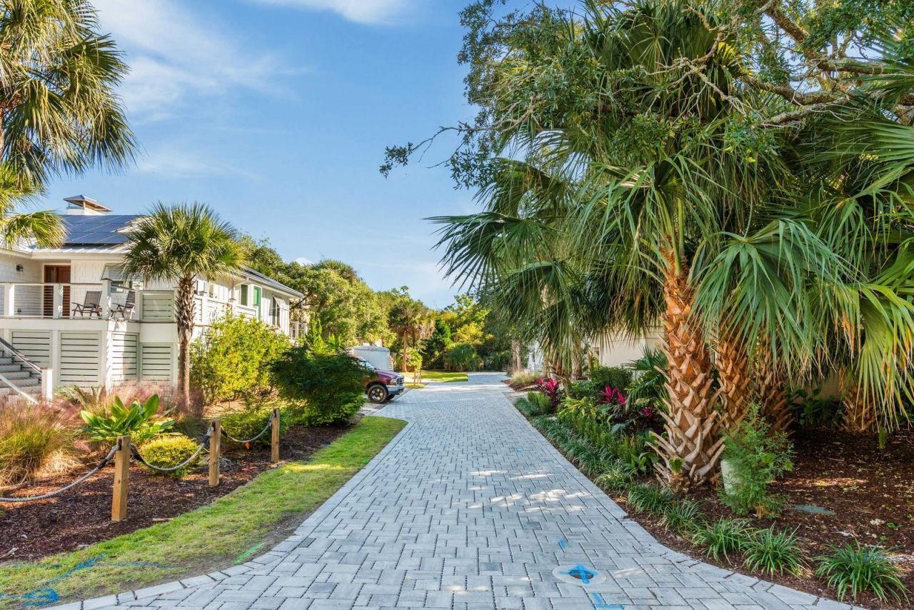 14 55th Avenue Photo 49