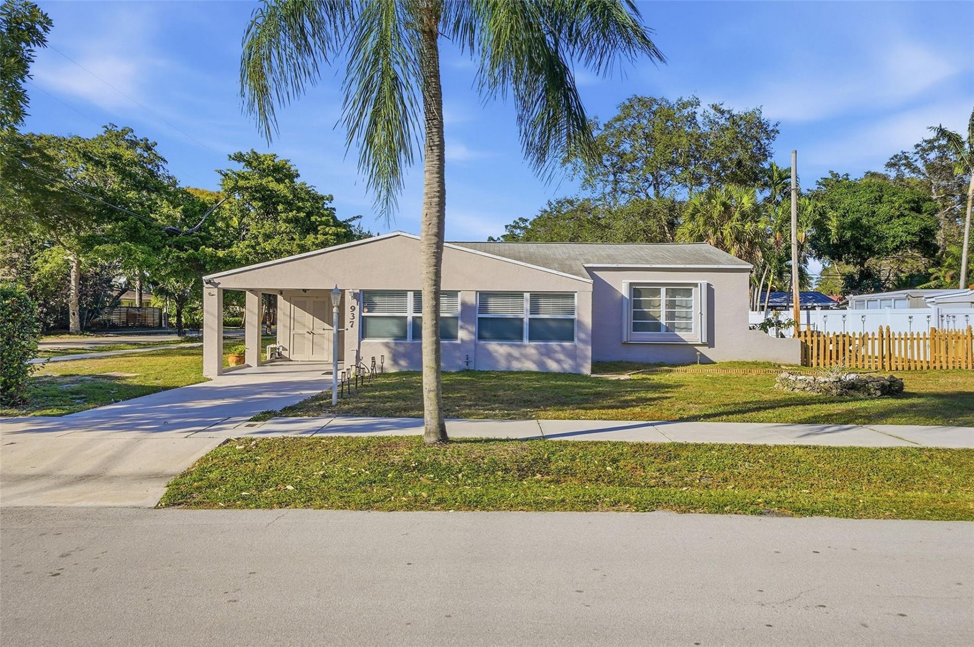 937 SW 18th Street, Fort Lauderdale, FL 33315 Photo