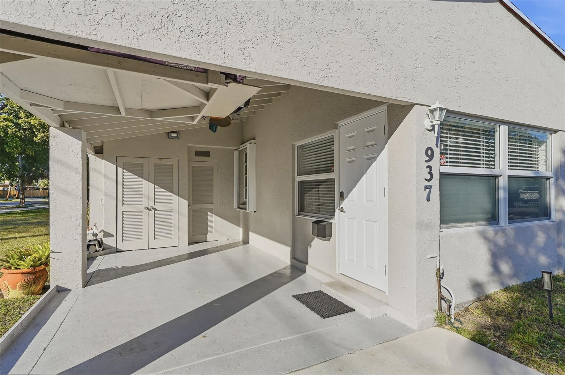 937 SW 18th Street, Fort Lauderdale, FL 33315 Photo