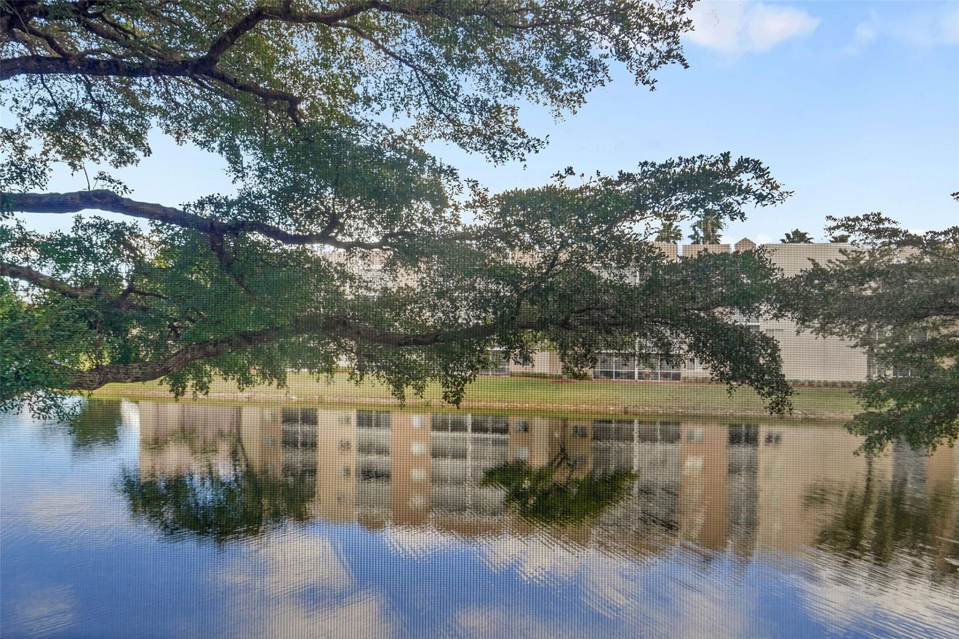 9537 Weldon Circle, Unit 202, Fort Lauderdale, FL 33321 Photo