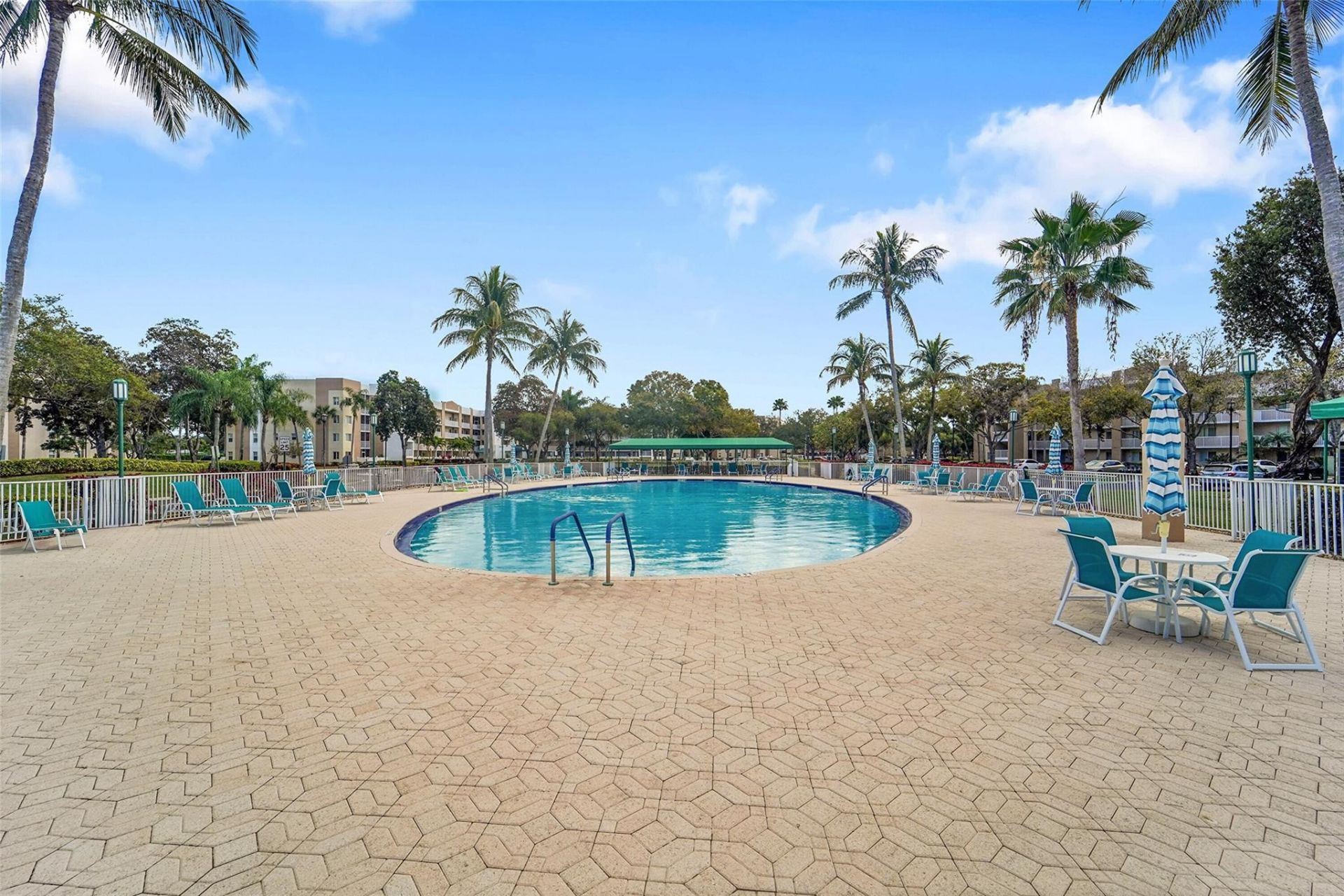 9537 Weldon Circle, Unit 202, Fort Lauderdale, FL 33321 Photo