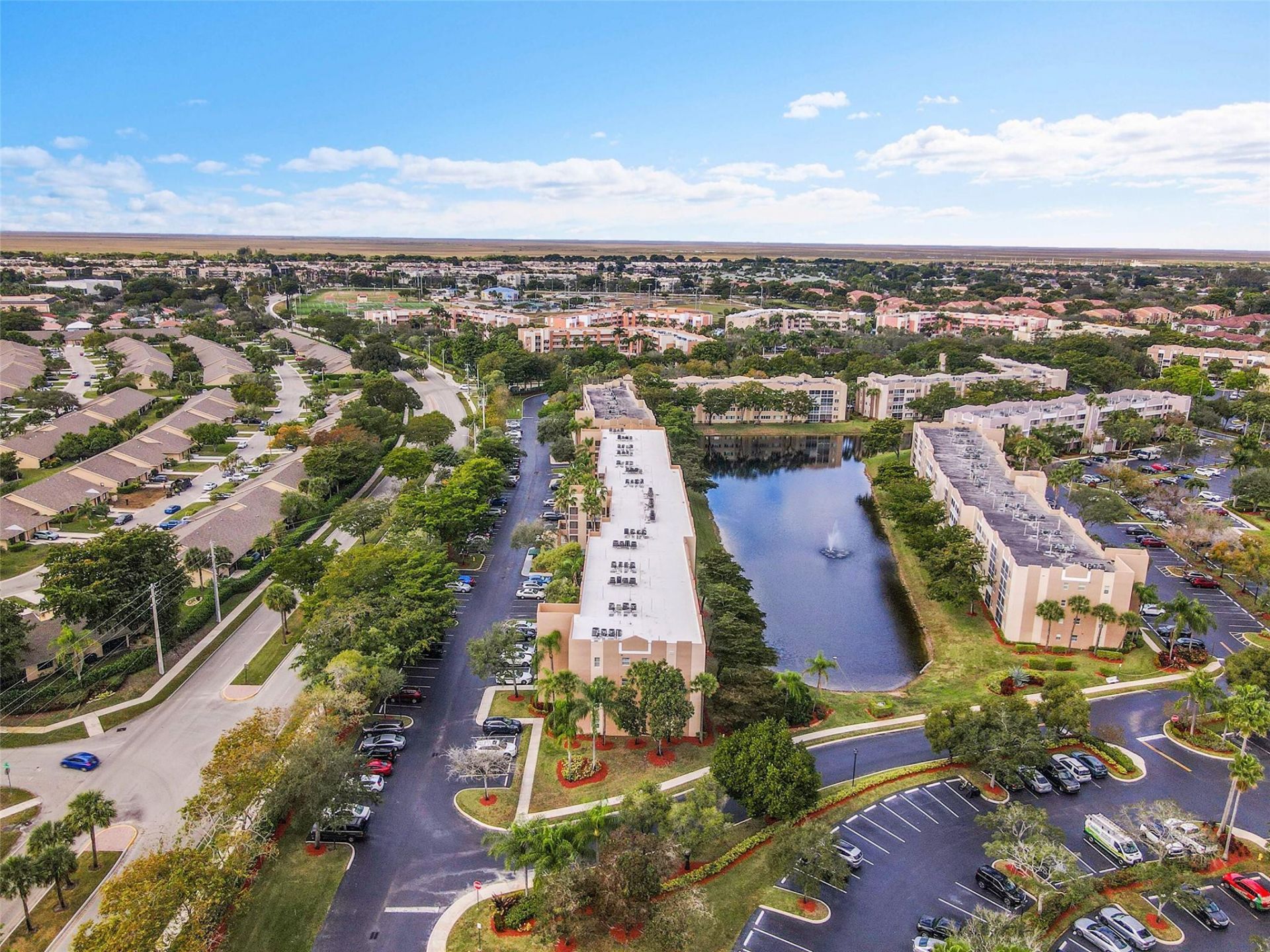 9537 Weldon Circle, Unit 202, Fort Lauderdale, FL 33321 Photo