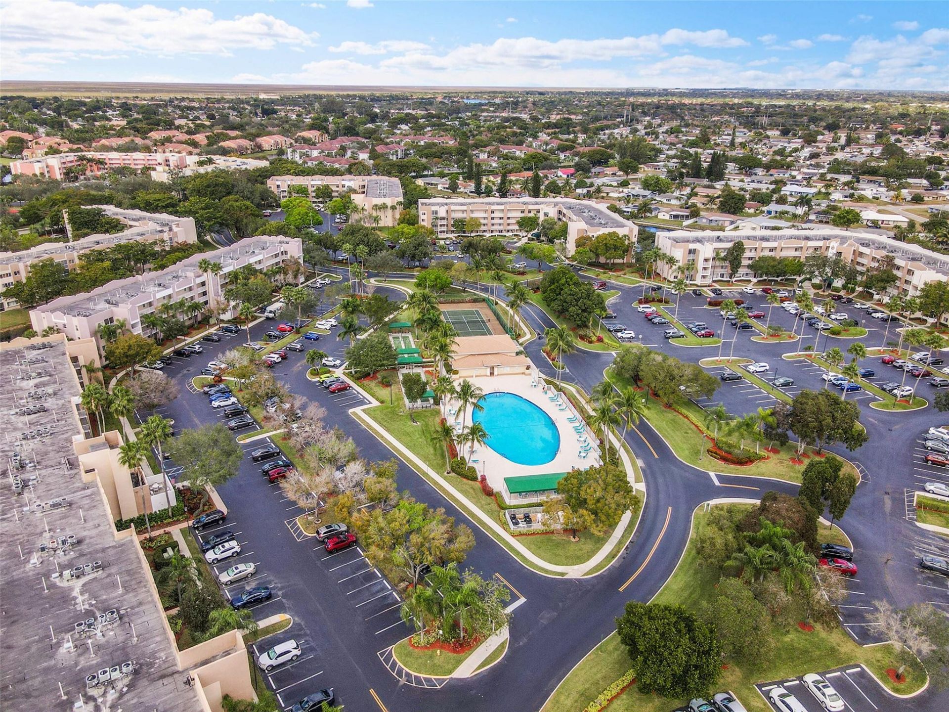 9537 Weldon Circle, Unit 202, Fort Lauderdale, FL 33321 Photo