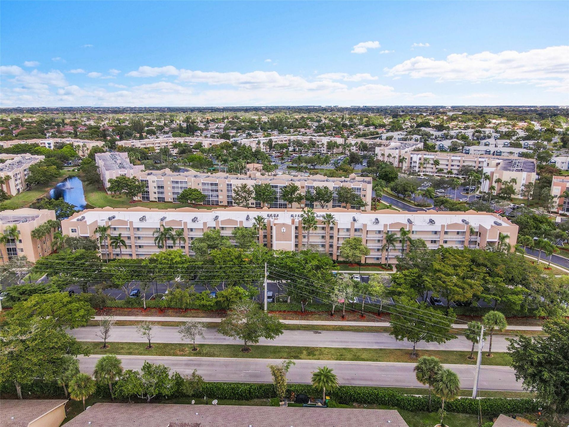 9537 Weldon Circle, Unit 202, Fort Lauderdale, FL 33321 Photo