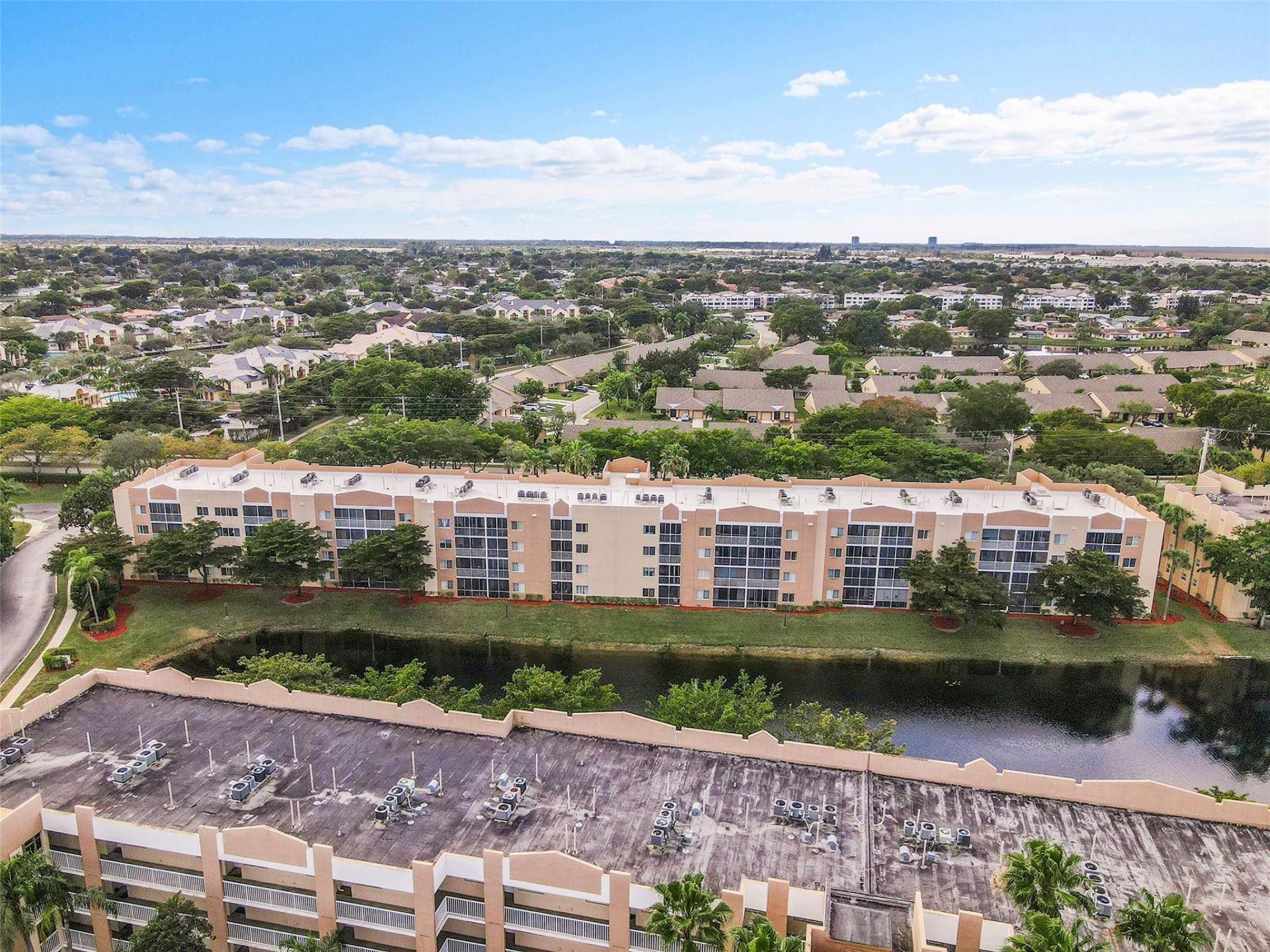 9537 Weldon Circle, Unit 202, Fort Lauderdale, FL 33321 Photo