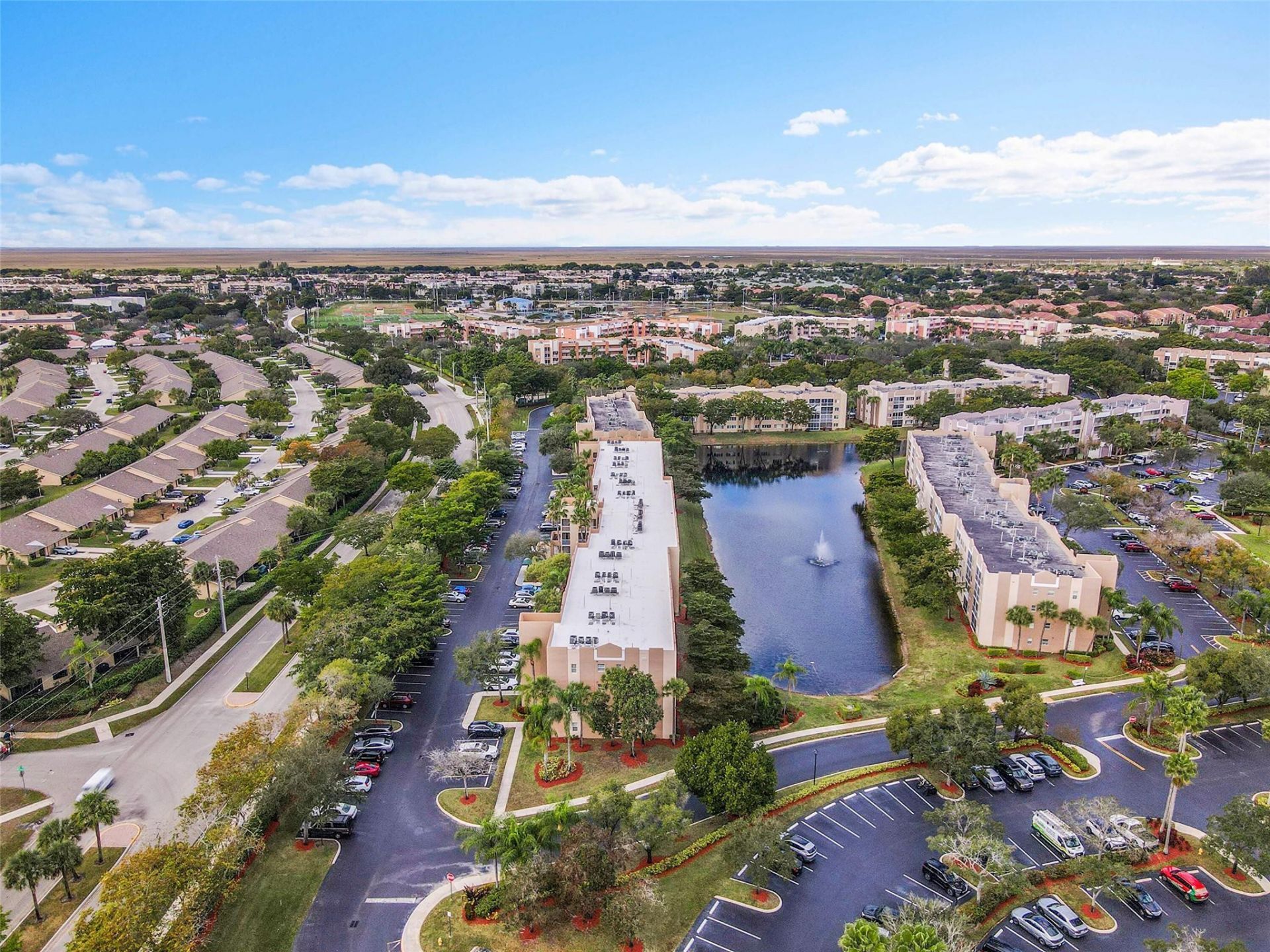 9537 Weldon Circle, Unit 202, Fort Lauderdale, FL 33321 Photo