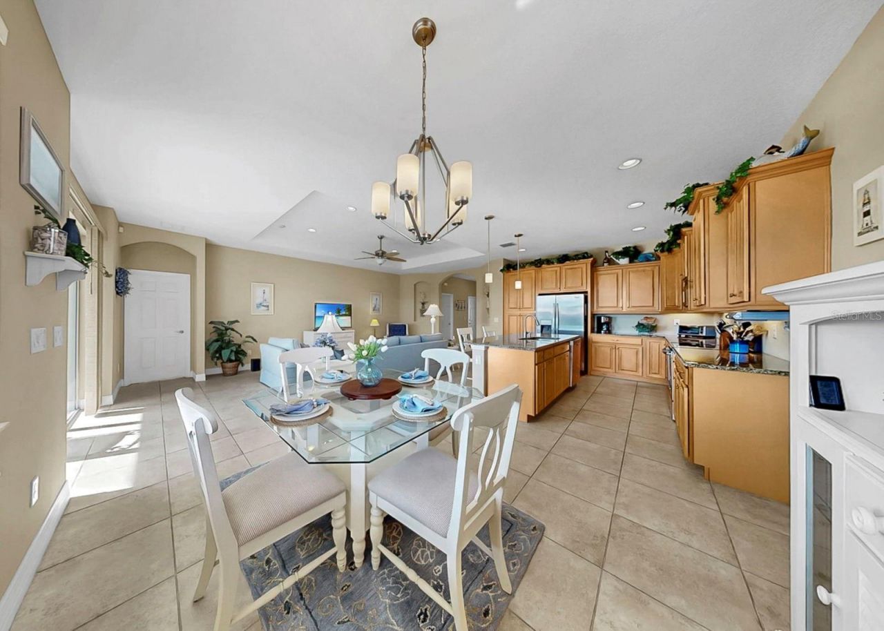 916 Spindle Palm Way, Apollo Beach, FL 33572 Photo