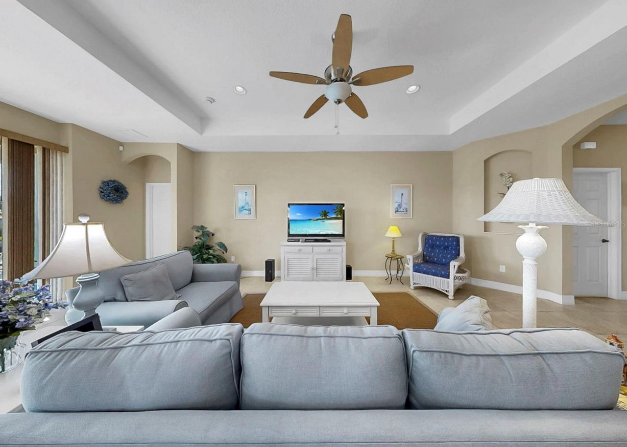 916 Spindle Palm Way, Apollo Beach, FL 33572 Photo