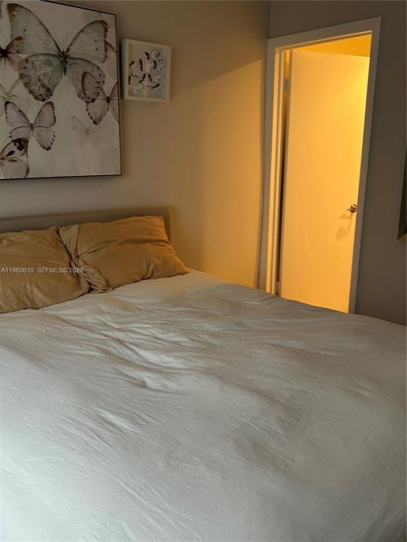 5555 Ludlam Rd, Unit 501, South Miami, FL 33155 Photo