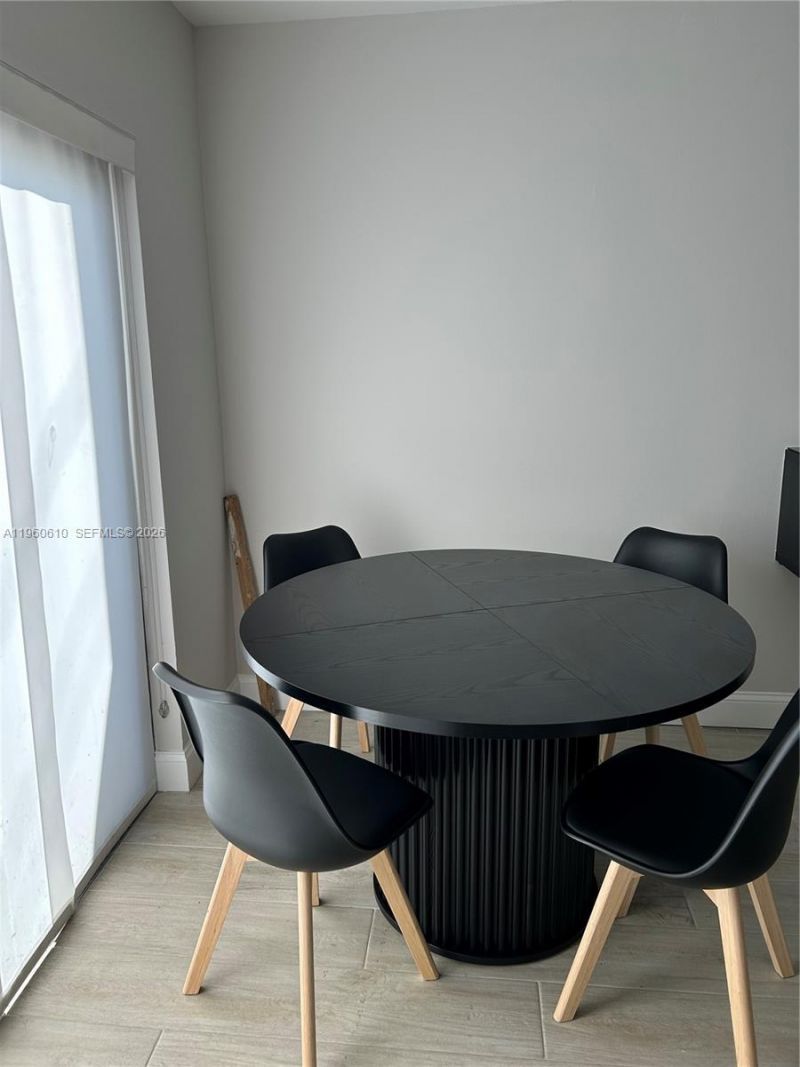 5555 Ludlam Rd, Unit 501, South Miami, FL 33155 Photo