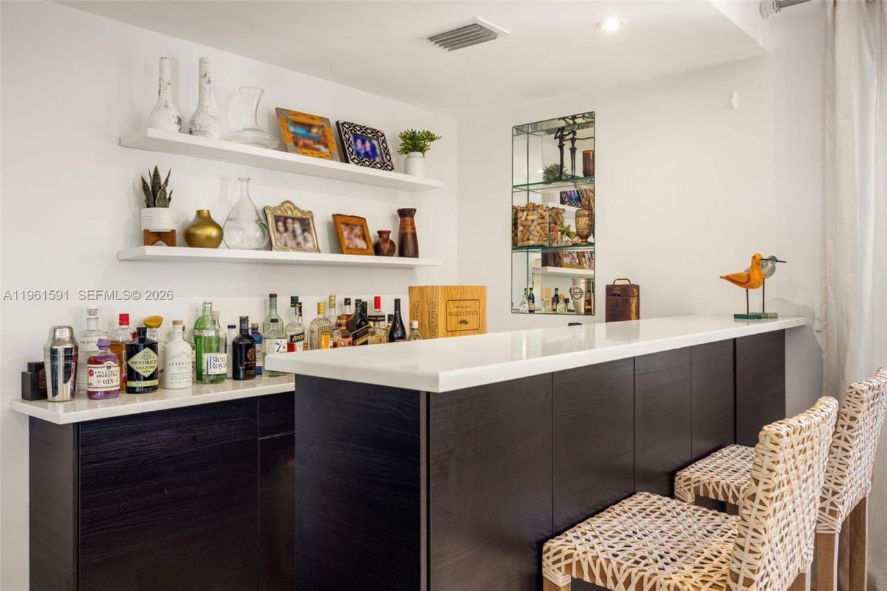 1101 Coral Way , Coral Gables, FL 33134 Photo