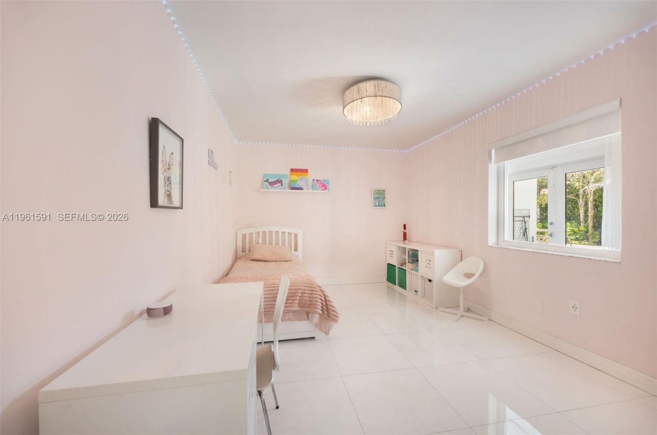 1101 Coral Way, Coral Gables, FL 33134 Photo