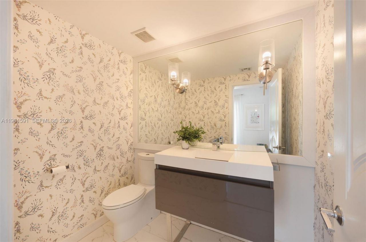 1101 Coral Way , Coral Gables, FL 33134 Photo